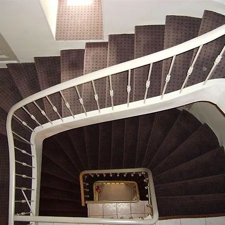 ホテル Le Prado De St Raph 2*