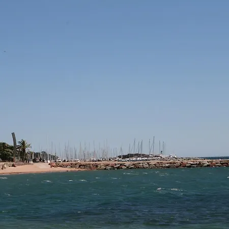 Szálloda Le Prado De St Raph 2*