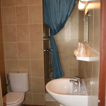 Le Prado De St Raph Hotel